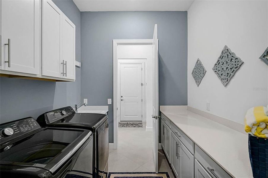 Furnished interior view inside a new home in , Nokomis (Image 43). Furnished interior view inside a new home in , Nokomis (Image 43).