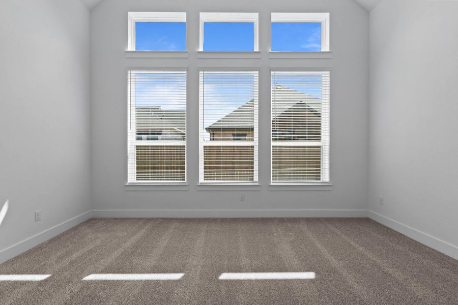 Spacious, unfurnished interior of a new home in Fulshear Lakes, Fulshear (Image 40). Spacious, unfurnished interior of a new home in Fulshear Lakes, Fulshear (Image 40).