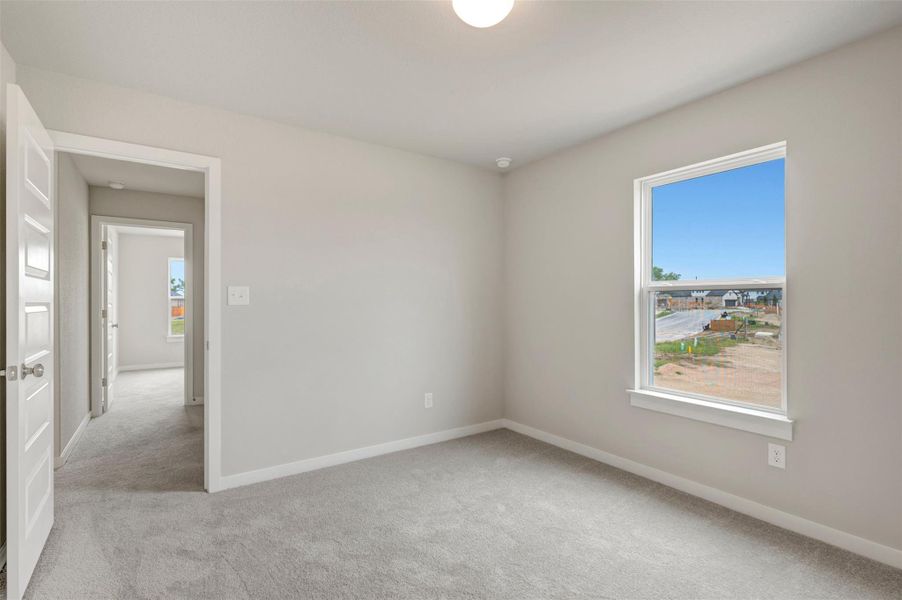 Spacious, unfurnished interior of a new home in Heritage, Dripping Springs (Image 11). Spacious, unfurnished interior of a new home in Heritage, Dripping Springs (Image 11).