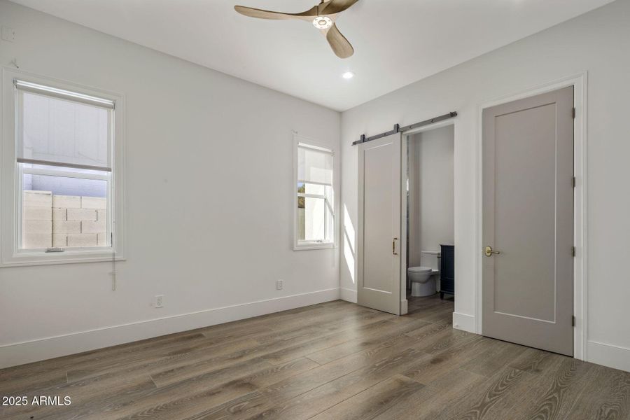 32-web-or-mls-IMG_2129 32-web-or-mls-IMG_2129