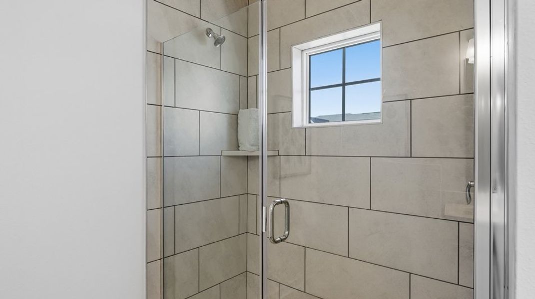 Lost Key Townhomes Sabal Palm EI Owners Bath Tile Shower