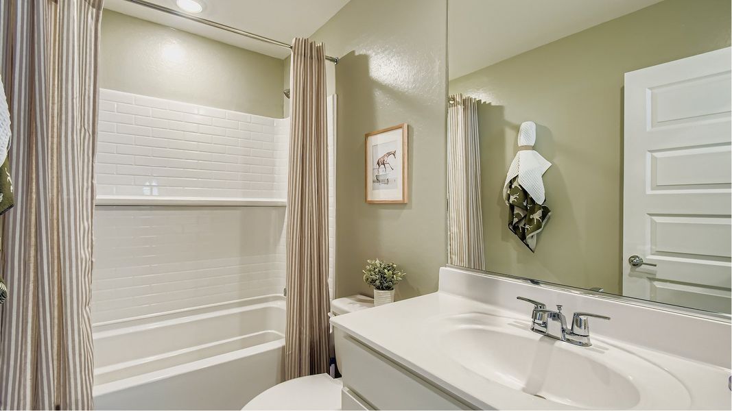 2569 Lilac Bath2 F1 Base2 2569 Lilac Bath2 F1 Base2