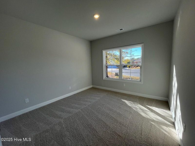 Spacious, unfurnished interior of a new home in Palmetto Creek, Bolivia (Image 23).