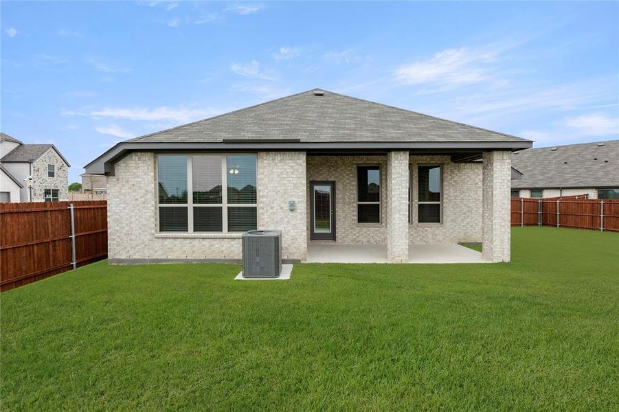 26. 1025 Goya - Back