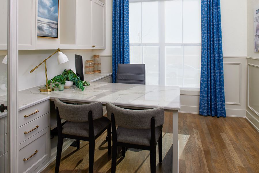 Representative furnished interior of a home built from the Benbrook - SH 4459 by Shaddock Homes in Grand Oaks at Green Meadows - 50', Celina (Image 37). Representative furnished interior of a home built from the Benbrook - SH 4459 by Shaddock Homes in Grand Oaks at Green Meadows - 50', Celina (Image 37).