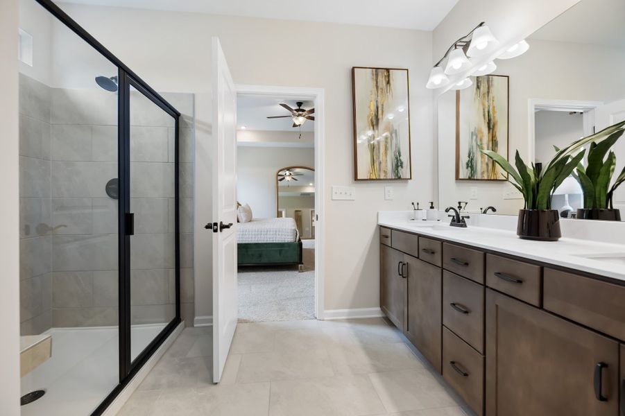 *This is a marketing photo. Modeled version of the McGinnis floor plan.* *This is a marketing photo. Modeled version of the McGinnis floor plan.*