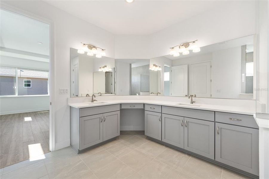 Furnished interior view inside a new home in , Ocala (Image 11).