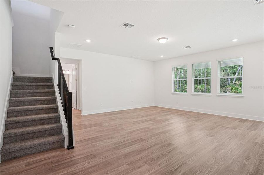 Spacious, unfurnished interior of a new home in Ridgehaven - Signature Series, Ormond Beach (Image 20).