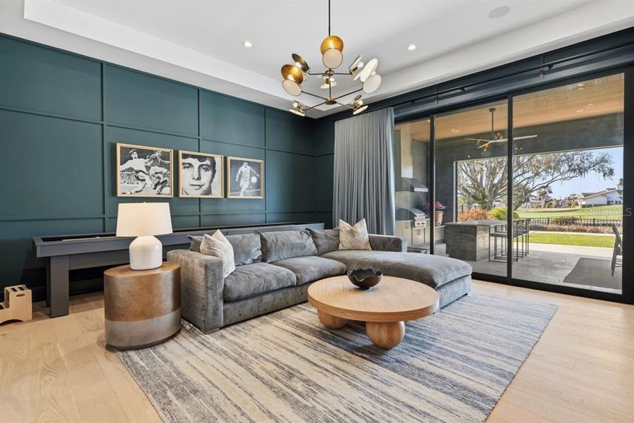 Furnished interior view inside a new home in , Orlando (Image 19).