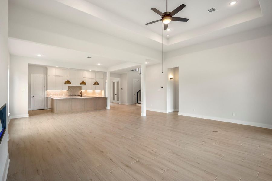 Spacious, unfurnished interior of a new home in Artavia, Conroe (Image 42). Spacious, unfurnished interior of a new home in Artavia, Conroe (Image 42).