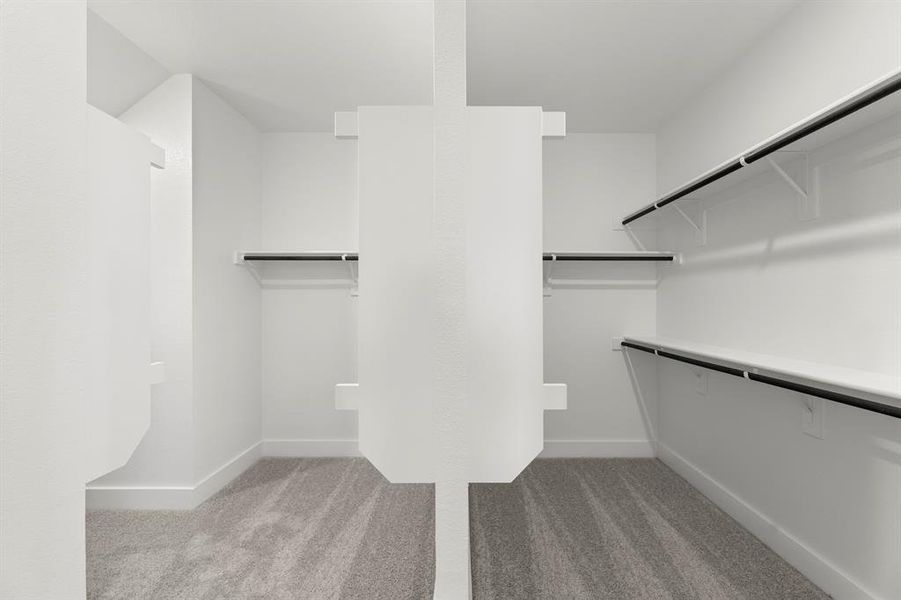 21. 9729 Palermo - Closet