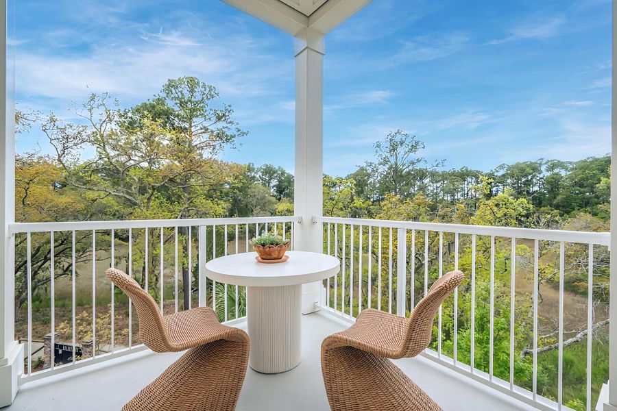 Exterior details and patio area of a home in , Charleston (Image 24).