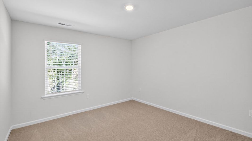 Spacious, unfurnished interior of a new home in Olive Branch, Clayton (Image 24).