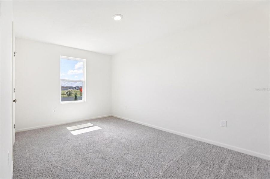 Spacious, unfurnished interior of a new home in The Grove at Scenic Terrace, Lake Hamilton (Image 28).
