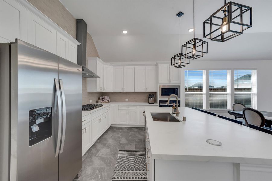 Stainless steer refrigerator included!