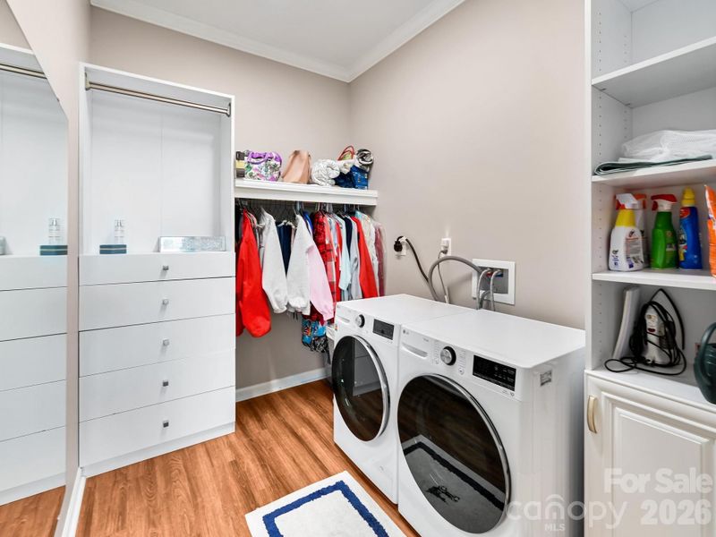 Primary Bedroom 1 Walkin Closet & Laundry