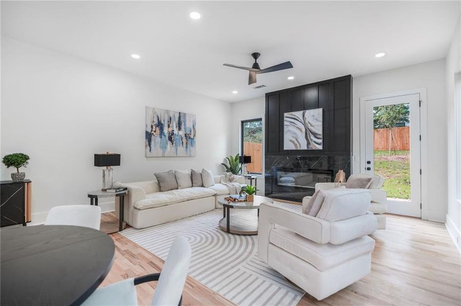 Furnished interior view inside a new home in , Atlanta (Image 33).