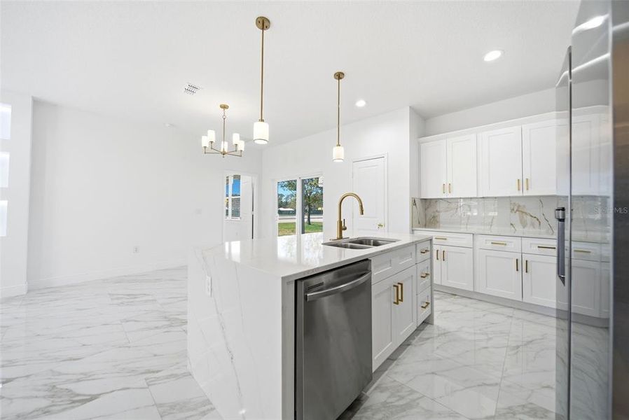 Furnished interior view inside a new home in , Altamonte Springs (Image 6).
