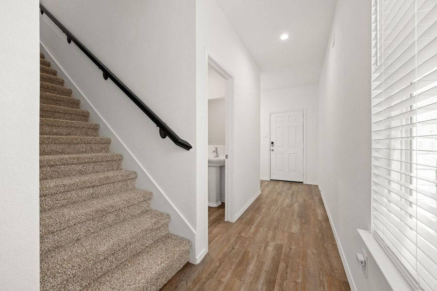 Spacious, unfurnished interior of a new home in Breckenridge Forest, Spring (Image 24).