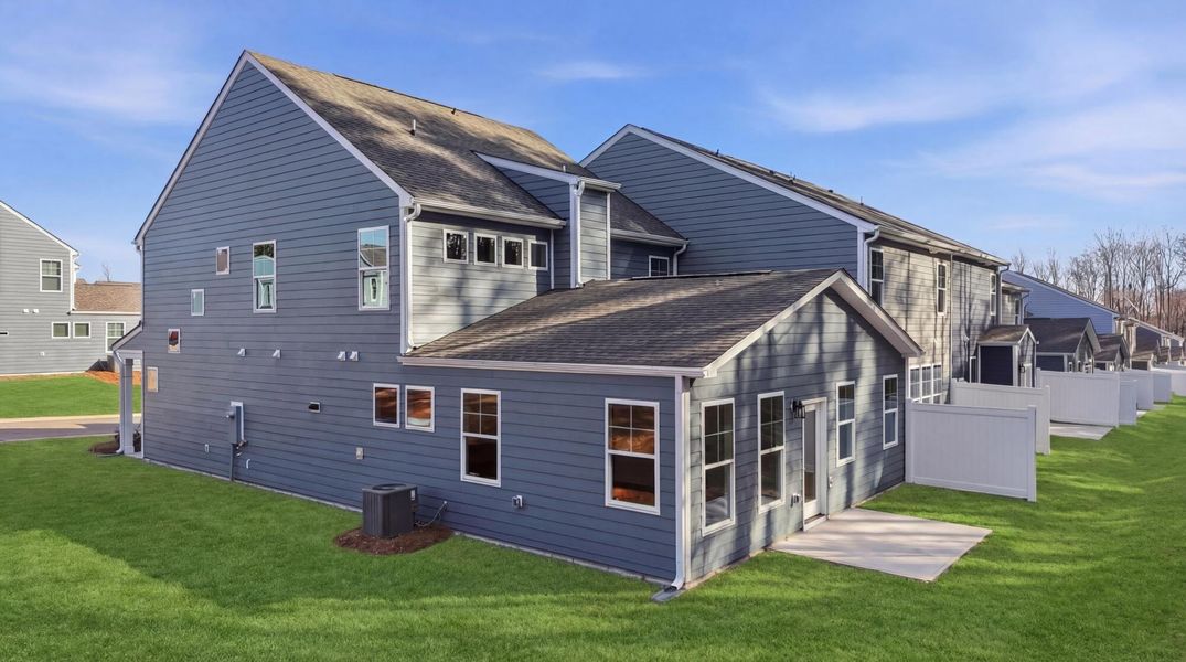 Exterior details and patio area of a home in Harbor Crossing, Greensboro (Image 4).