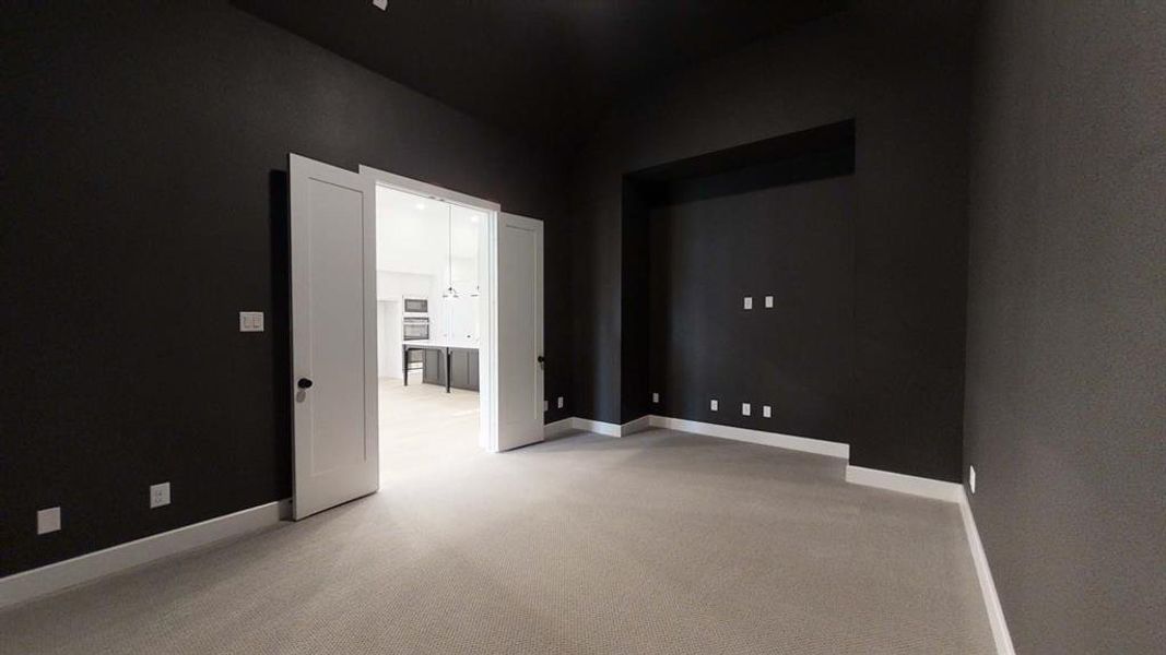 Spacious, unfurnished interior of a new home in Saddle Star Estates, Rockwall (Image 25).