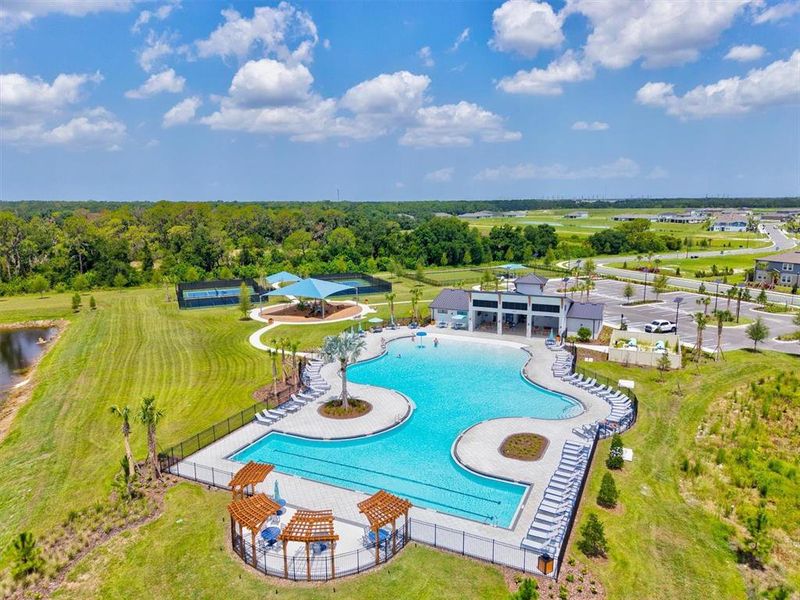 Community amenities in Crosswind Ranch, Parrish (Image 78).