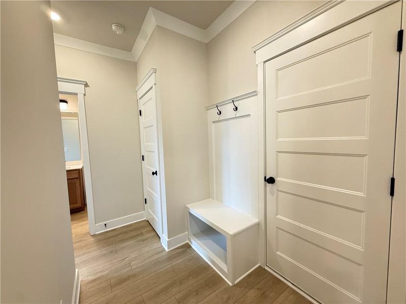 Furnished interior view inside a new home in Ponderosa Farms Manor, Gainesville (Image 11). Furnished interior view inside a new home in Ponderosa Farms Manor, Gainesville (Image 11).