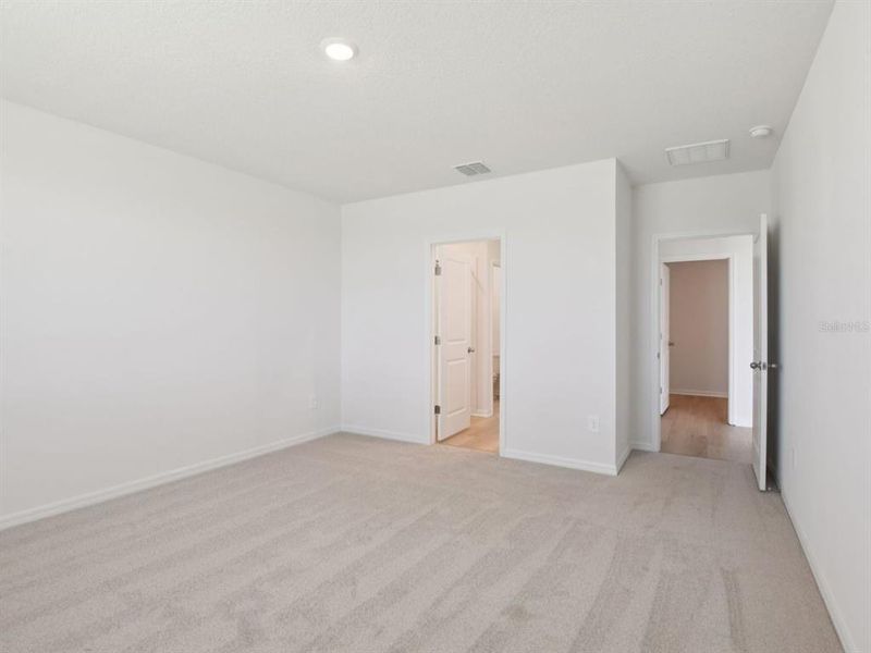 Spacious, unfurnished interior of a new home in The Grove at Stuart Crossing - Classic Series, Bartow (Image 23). Spacious, unfurnished interior of a new home in The Grove at Stuart Crossing - Classic Series, Bartow (Image 23).