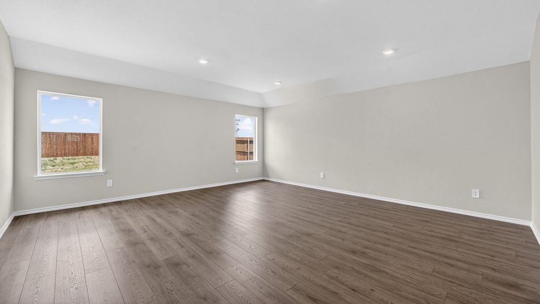 Spacious, unfurnished interior of a new home in Windrose, Pilot Point (Image 5).