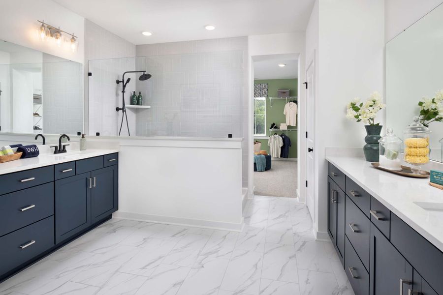 The McCroy - Owner's Bath The McCroy - Owner's Bath