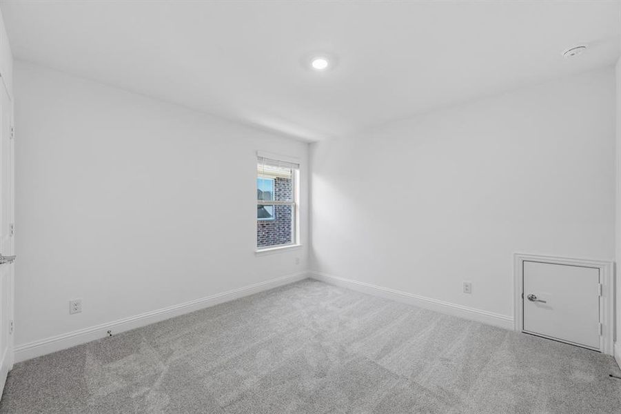 1600 Victory Terrace ~ Ready Now