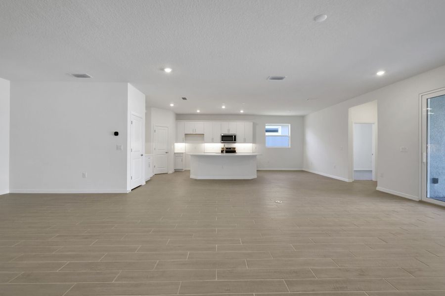 4br New Home in Land O Lakes, FL.  - Slide 20