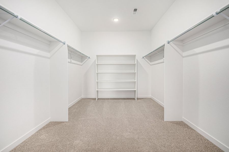 Spacious, unfurnished interior of a new home in Arras Park, Thornton (Image 30).