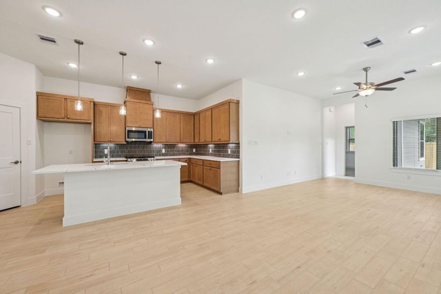 Furnished interior view inside a new home in Kresston, Montgomery (Image 10).