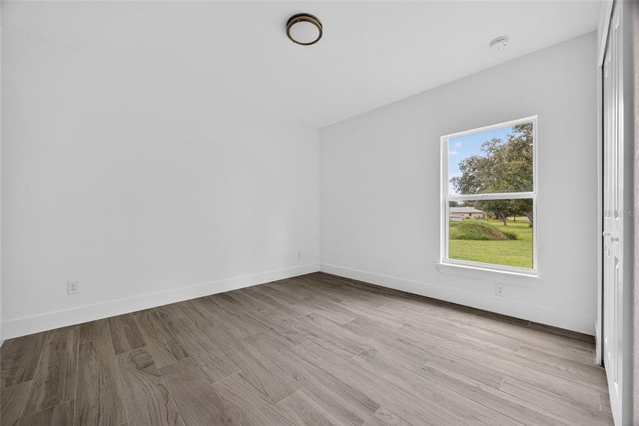 Spacious, unfurnished interior of a new home in , Port Charlotte (Image 19).