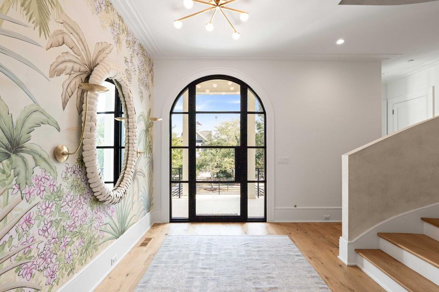 Spacious, unfurnished interior of a new home in , Charleston (Image 27).