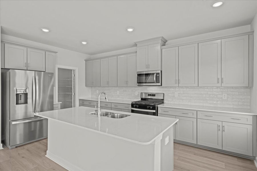 Furnished interior view inside a new home in Creek Ridge - Signature Collection, Spartanburg (Image 5). Furnished interior view inside a new home in Creek Ridge - Signature Collection, Spartanburg (Image 5).