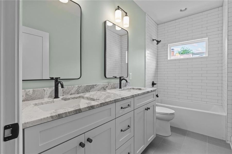 Furnished interior view inside a new home in , Buford (Image 39).