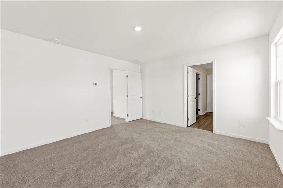 Spacious, unfurnished interior of a new home in , Douglasville (Image 25). Spacious, unfurnished interior of a new home in , Douglasville (Image 25).