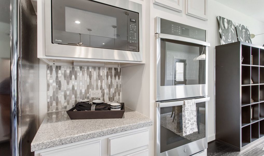 Stylish kitchen backsplash