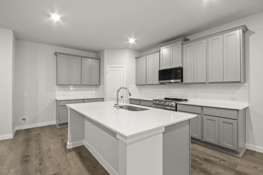 Furnished interior view inside a new home in Oakwood Ranch, Willis (Image 6).