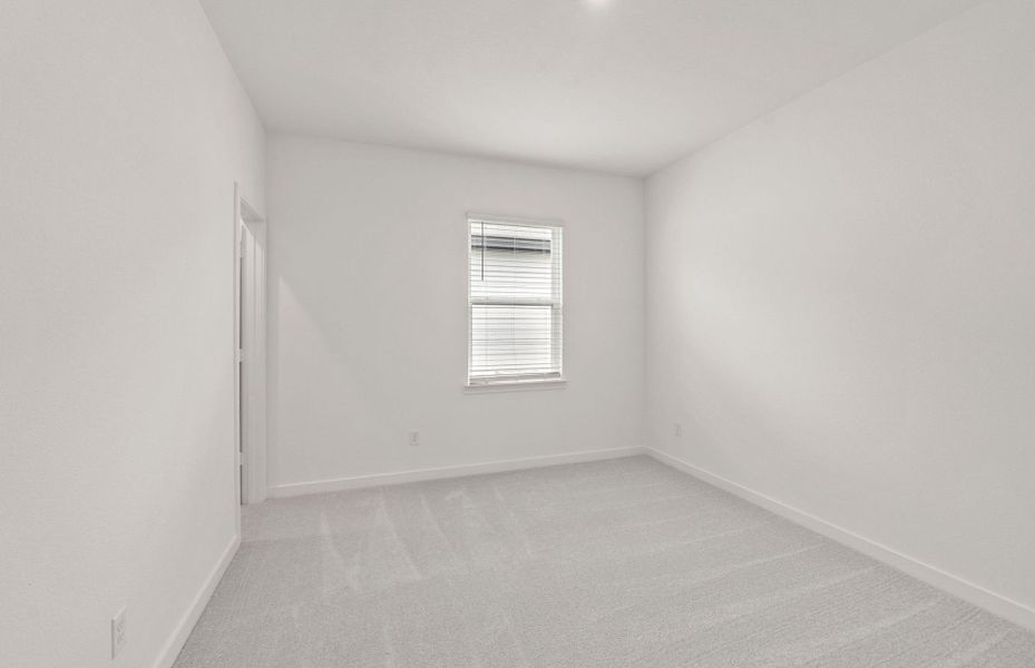 Spacious, unfurnished interior of a new home in Skyview, Belton (Image 20).