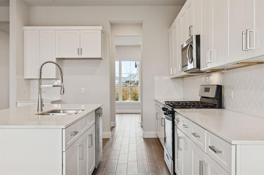 Furnished interior view inside a new home in Venetian, Weston (Image 4).