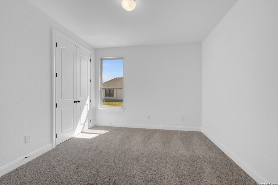 Spacious, unfurnished interior of a new home in Preserve at Annabelle Ranch, San Antonio (Image 36).
