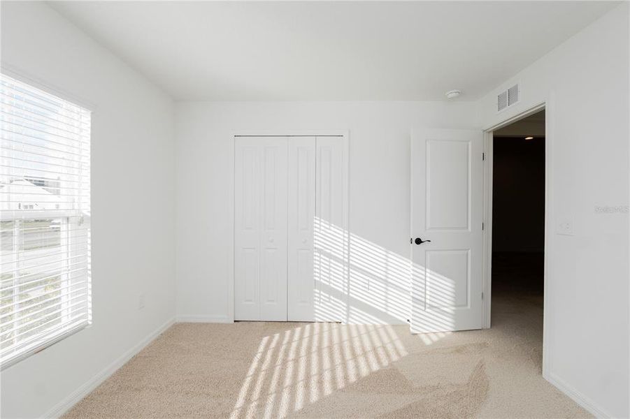Spacious, unfurnished interior of a new home in , Lake Wales (Image 10).