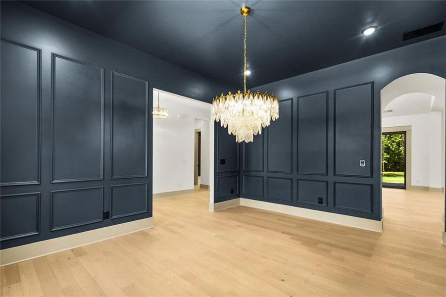 Spacious, unfurnished interior of a new home in , Hull (Image 62).