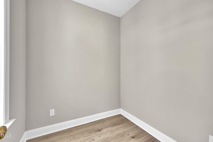 28-3200 Balcon Ct-34 28-3200 Balcon Ct-34