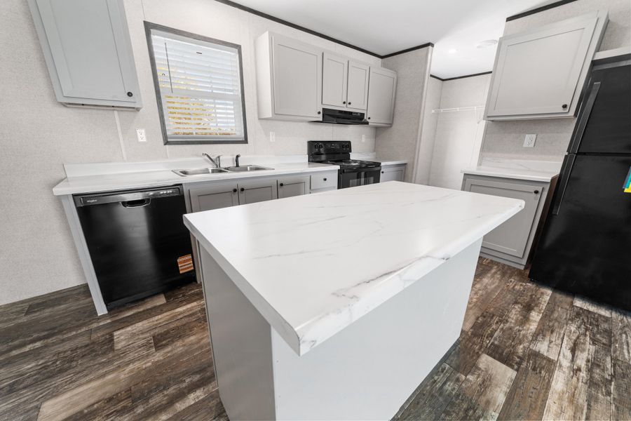 Island/Breakfast Bar