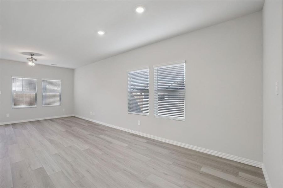 Spacious, unfurnished interior of a new home in Trails of Lavon - Spring Series, Lavon (Image 32).