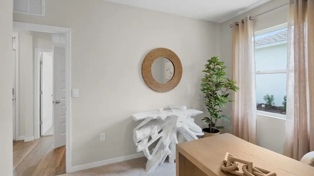 Furnished interior view inside a new home in Hawthorne Ranch, Lakeland (Image 31).